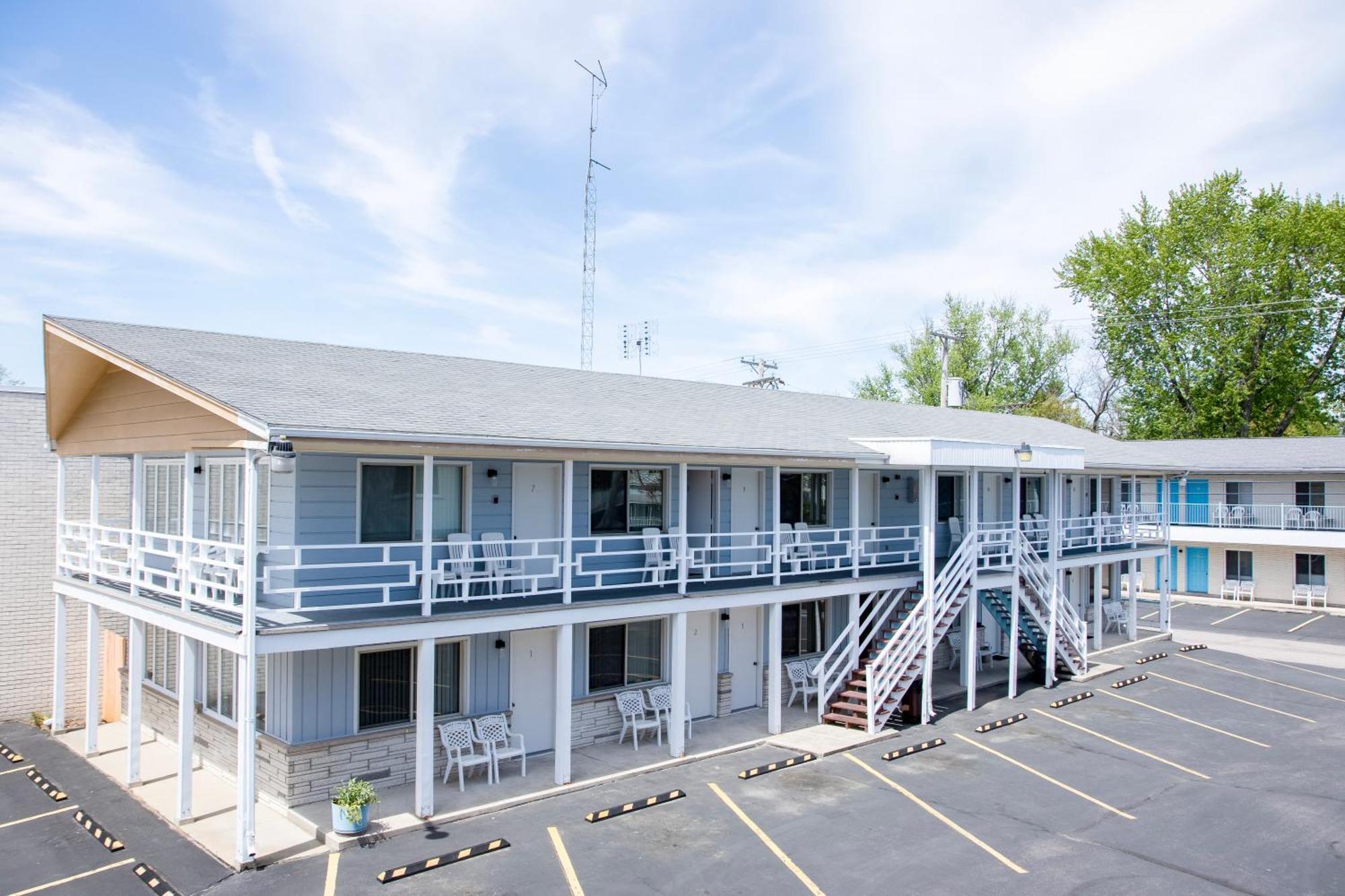 Starlite Motel Wisconsin Dells Exteriör bild